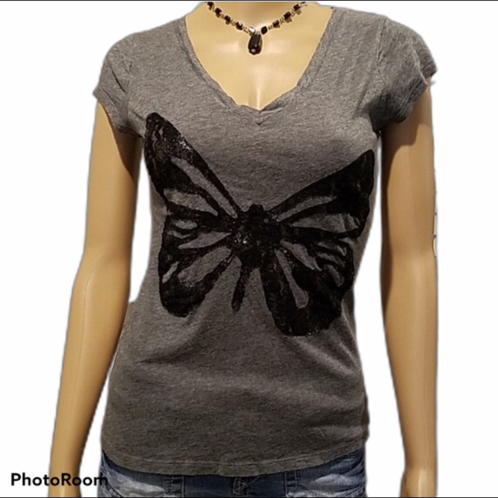 🐞Express Top with lace butterfly